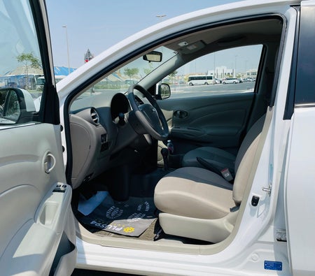 Nissan Sunny 2024