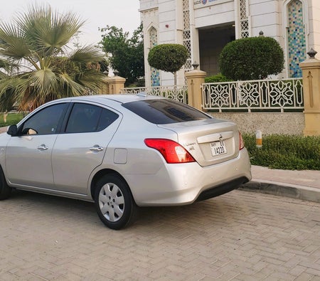 Nissan Sunny 2025