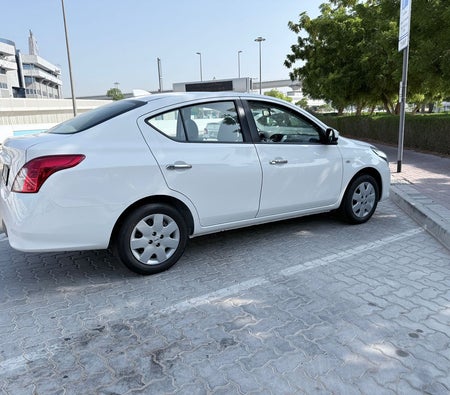 Nissan Sunny 2025
