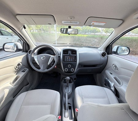 Nissan Sunny 2025