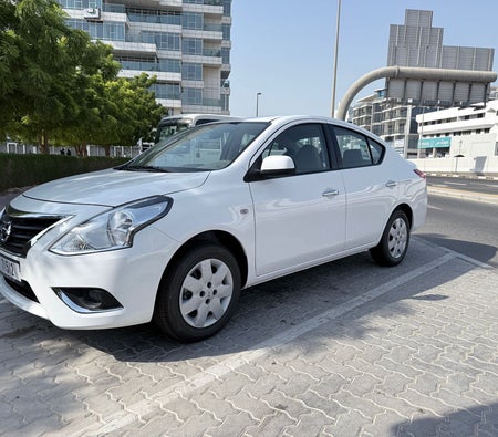 Nissan Sunny 2025