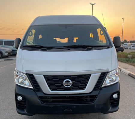 Nissan Urvan  2019, photo 2 of 4