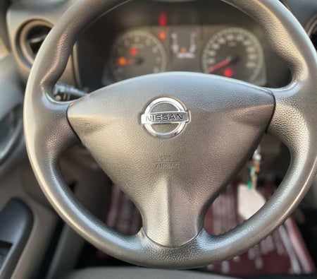 Nissan Urvan  2019, photo 4 of 4