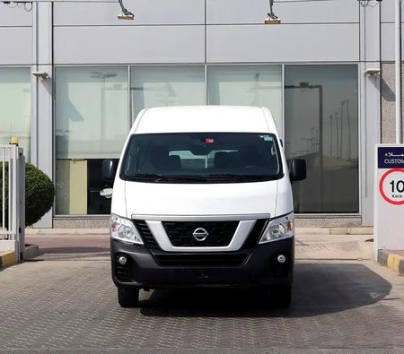 Nissan Urvan NV350 2021, photo 2 of 4