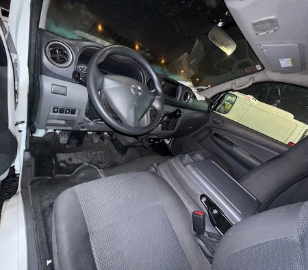 Nissan Urvan 2022, photo 3 of 4