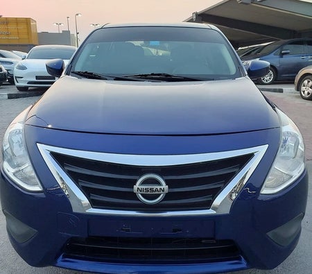 Nissan Versa SV 2019, photo 2 of 4