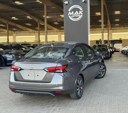 Nissan Versa  2021, photo 4 of 4
