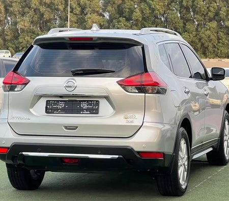 Silver Nissan  2018