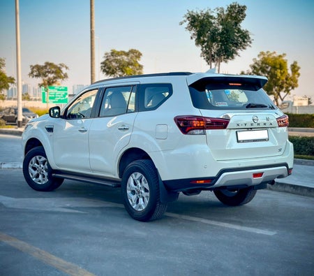 Bianca Nissan Xterra 2023