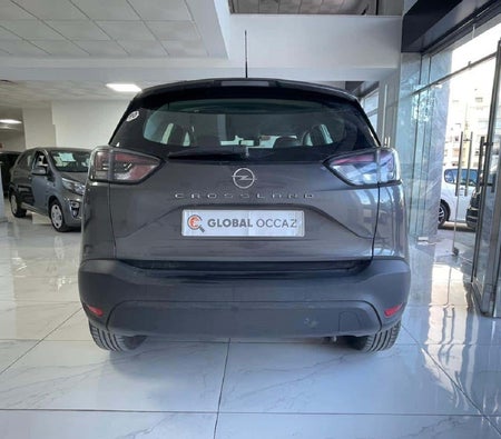 Black Opel Crossland 2022