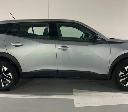 Silber Peugeot 2008 Active 2025