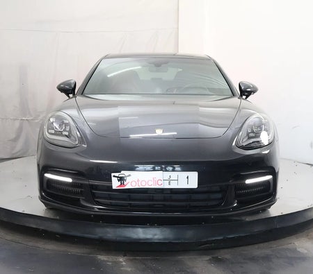Porsche Panamera 4 E-Hybrid 2020 Porsche Panamera 4 E-Hybrid 2020