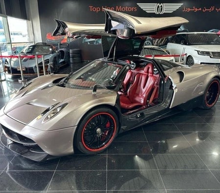 Pagani Huayra  2015, photo 4 of 4