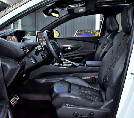 White Peugeot 3008 GT LINE 2020
