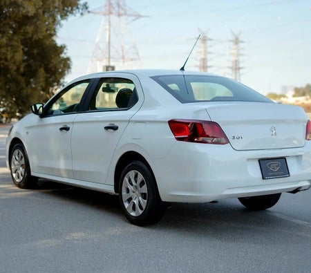 Blanco Peugeot 301 2021