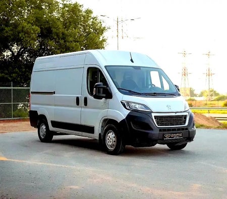 Peugeot Boxer L2H2 2022, photo 2 of 4