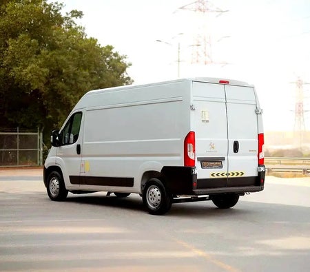 أبيض بيجو Boxer L2H2 2023