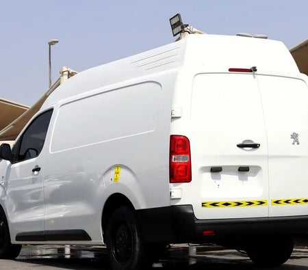 White Peugeot Expert L3 2019