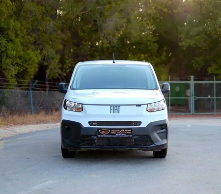 Bianca Peugeot Partner 2025