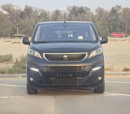 Peugeot Traveller 2020, photo 2 of 4
