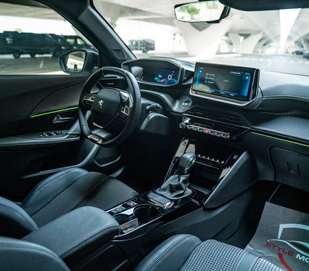 Peugeot 2008 GT 2023