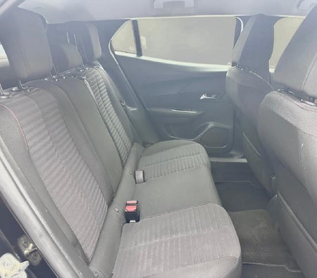 zwart Peugeot 2008 2022