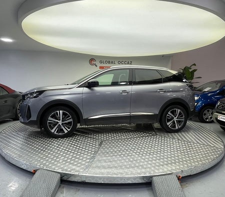 Grau Peugeot 3008 2021