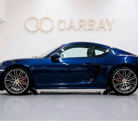 Blue Porsche 718 2018