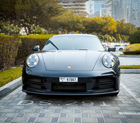 Porsche 911 Carrera 2025