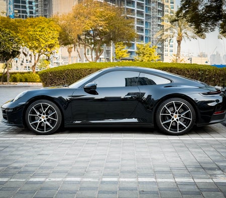 Porsche 911 Carrera 2025