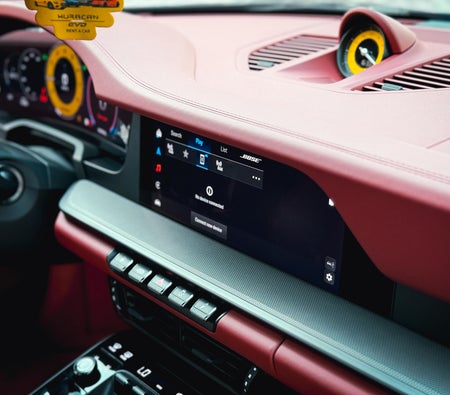 Porsche 911 Carrera 2025