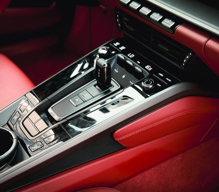 Porsche 911 Carrera 2025