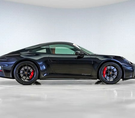 Schwarz Porsche 911 Carrera 4 GTS 2026 Schwarz Porsche 911 Carrera 4 GTS 2026