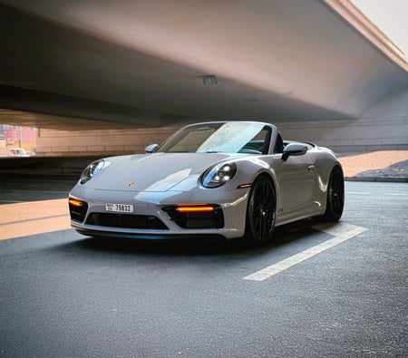 Porsche 911 Carrera GTS Spyder 2024