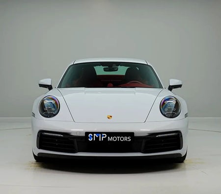 Porsche 911 Carrera 2024, photo 2 of 4