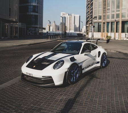 White Porsche 911 GT3 RS 2025