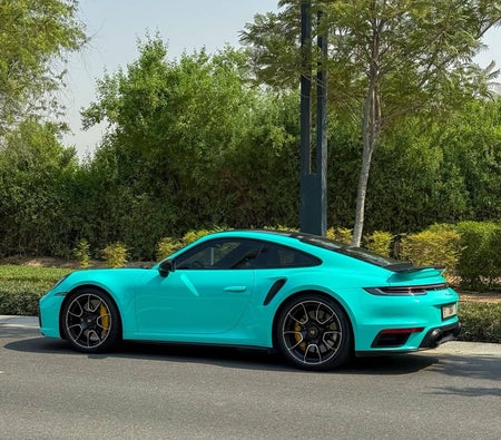 Porsche 911 Turbo S 2023, photo 2 of 4
