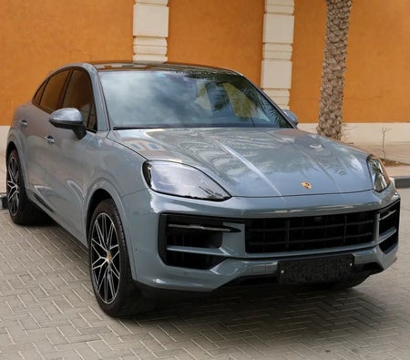  Porsche Cayenne Coupe 2024