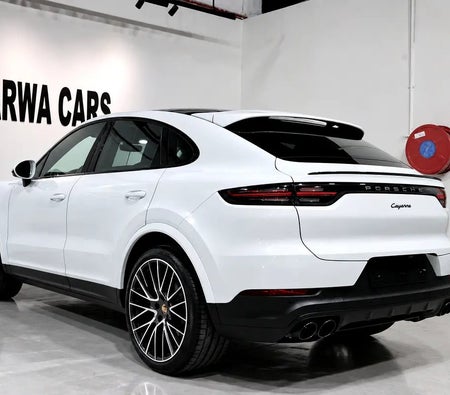 Porsche Cayenne Coupe 2023, photo 4 of 4