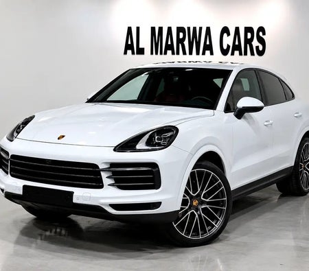 Porsche Cayenne Coupe 2023, photo 2 of 4