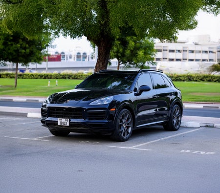 Porsche Cayenne GTS 2023