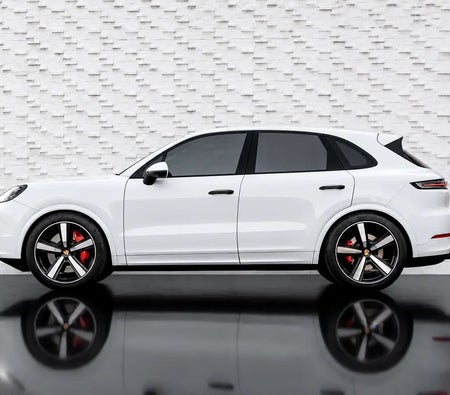 Porsche Cayenne S 2024, photo 4 of 4