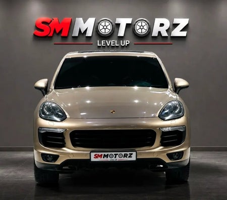 Porsche Cayenne Standard 2016, photo 2 of 4