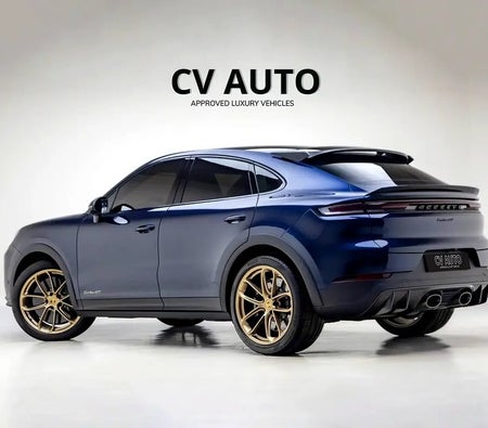 Azul Porsche Cayenne Turbo GT 2024