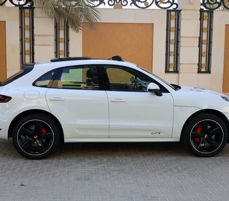 Porsche Macan GTS  2018, photo 4 of 4