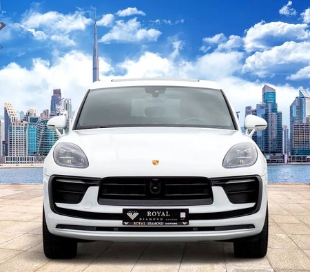 Porsche Macan Standard 2023, photo 2 of 4