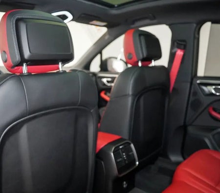 Nero Porsche Macan Standard 2023