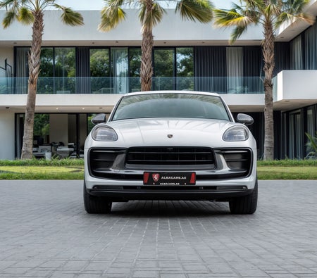 Bianca Porsche Macan 2022