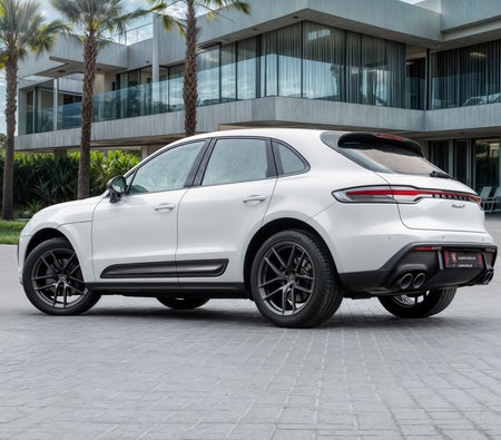 Bianca Porsche Macan 2022
