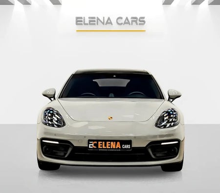 保时捷 Panamera 4 Platinum Edition 2023, photo 2 of 4